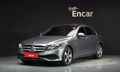 Mercedes-Benz E-Class · 2017 год