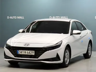 Hyundai Avante · 2021 год