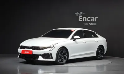 Kia K5 · 2025 год