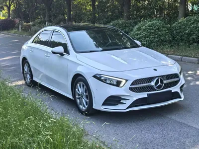 Mercedes-Benz A-Class 2020, 30000 км, за 73000 CNY
