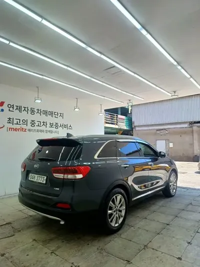 Kia Sorento 2017, 58306 км, за 15900000 KRW
