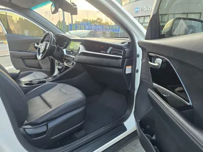 Kia Niro 2021, 39280 км, за 20300000 KRW - фото 17