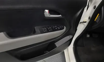 Kia Ray 2019, 151965 км, за 6000000 KRW - фото 36