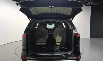 Kia Canival 2022, 103054 км, за 32000000 KRW - фото 20