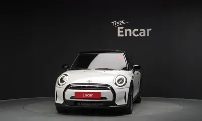 MINI Cooper 2023, 40975 км, за 19000000 KRW