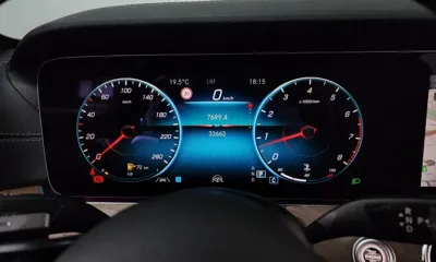 Mercedes-Benz E-Class 2023, 33663 км, за 43800000 KRW - фото 8