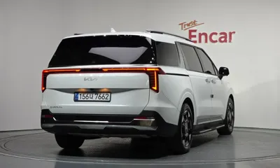 Kia Canival 2025, 9428 км, за 36900000 KRW