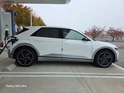 Hyundai Ioniq5 2025, 6000 км, за 46500000 KRW