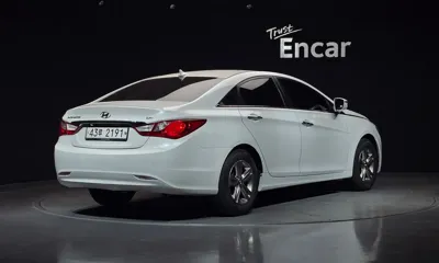 Hyundai Sonata 2014, 241283 км, за 4000000 KRW