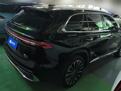 Geely Xingyue L 2025, 14800 км, за 129300 CNY