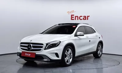 Mercedes-Benz GLA-Class · 2015 год