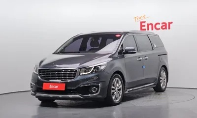 Kia Canival · 2018 год