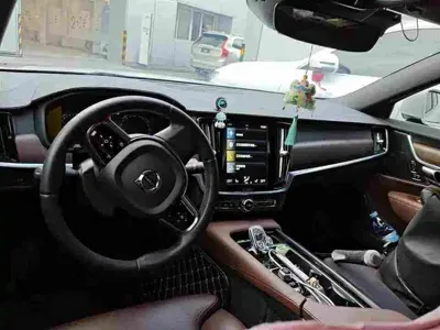Volvo S90 2020, 33000 км, за 145000 CNY - фото 7