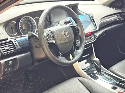 Honda Accord 2016, 90000 км, за 56800 CNY - фото 8