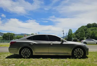 Hyundai Equus · 2010 год