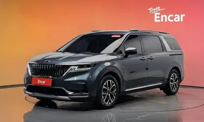 Kia Canival · 2021 год