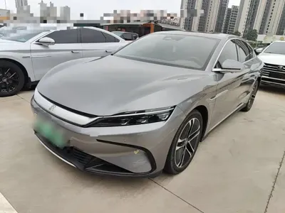 BYD Han 2024, 44000 км, за 137200 CNY