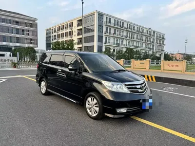 Honda Elysion · 2014 год