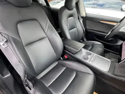 Tesla Model 3 2022, 120000 км, за 109800 CNY - фото 14
