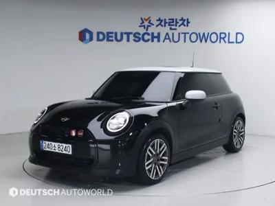 MINI Cooper · 2025 год