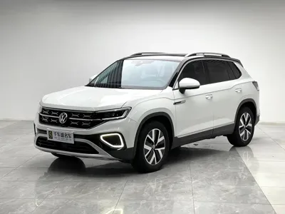 Volkswagen Tayron · 2023 год