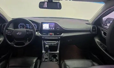 Hyundai Grandeur 2018, 284643 км, за 7500000 KRW - фото 10