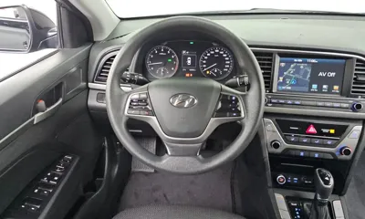 Hyundai Avante 2018, 83635 км, за 9900000 KRW - фото 11