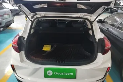 Geely Auto Emgrand GS 2019, 90100 км, за 42827.21 CNY - фото 22