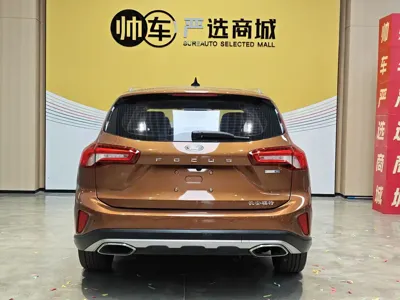 Ford Focus 2021, 28000 км, за 61800 CNY - фото 6
