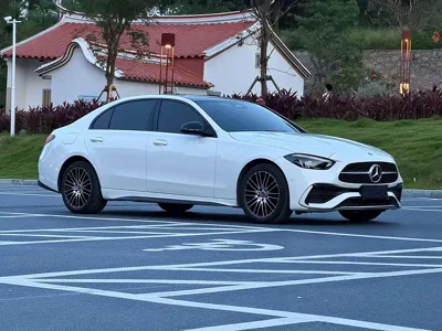 Mercedes-Benz C-Class 2021, 70000 км, за 155000 CNY