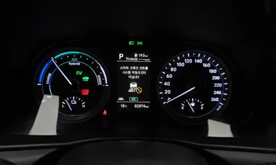 Hyundai Sonata 2022, 82874 км, за 20200000 KRW - фото 8
