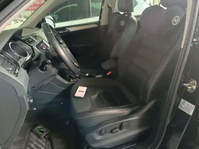 Volkswagen Tiguan L 2020, 57200 км, за 94900 CNY - фото 11