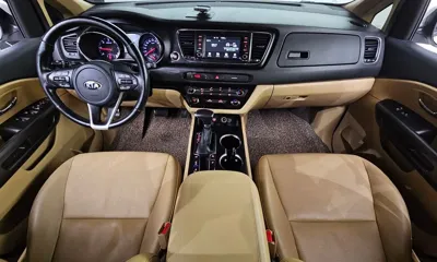 Kia Canival 2019, 155868 км, за 10800000 KRW - фото 7