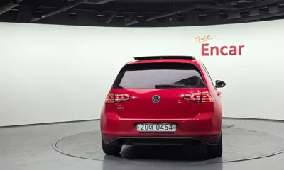 Volkswagen Golf 2016, 141752 км, за 9890000 KRW