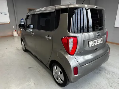 Kia Ray 2017, 155075 км, за 6500000 KRW - фото 2