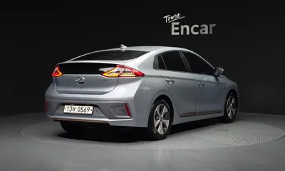 Hyundai Ioniq 2017, 132744 км, за 8500000 KRW - фото 2