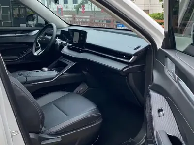 Haval H6 2025, 10000 км, за 73700 CNY - фото 9