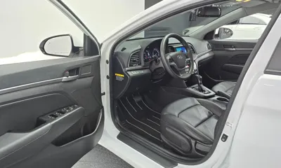 Hyundai Avante 2017, 91952 км, за 9500000 KRW - фото 10