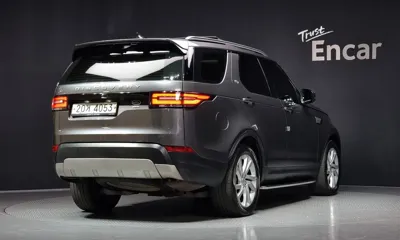 Land Rover Discovery 2017, 127656 км, за 17400000 KRW