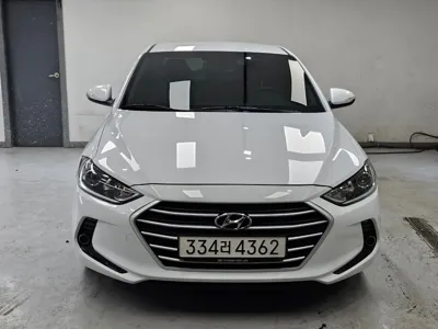 Hyundai Avante · 2018 год