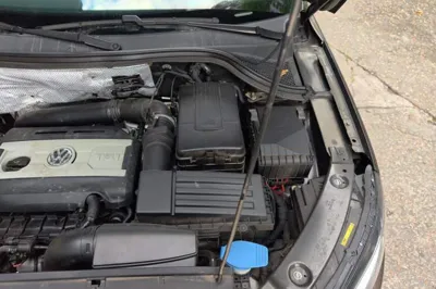 Volkswagen Tiguan 2017, 41000 км, за 53839.75 CNY - фото 22