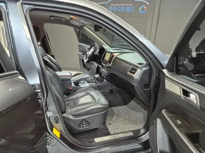 KG_Mobility_Ssangyong Rexton 2019, 128053 км, за 16500000 KRW - фото 18