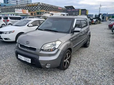 Kia Soul 2011, 113220 км, за 2200000 KRW