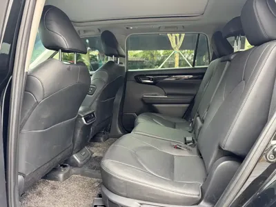 Toyota Highlander 2024, 16000 км, за 198000 CNY - фото 12