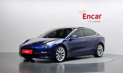 Tesla Model 3 · 2020 год