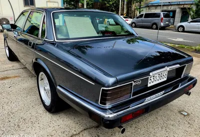 Jaguar Daimler 1990, 233706 км, за 19700000 KRW