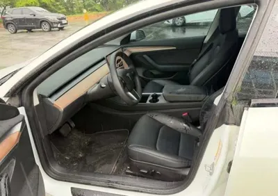 Tesla Model 3 2022, 84306 км, за 7800000 KRW - фото 4