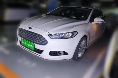 Ford Mondeo · 2013 год
