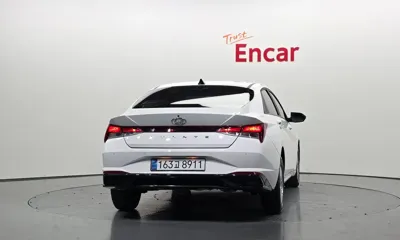 Hyundai Avante 2023, 49544 км, за 15500000 KRW