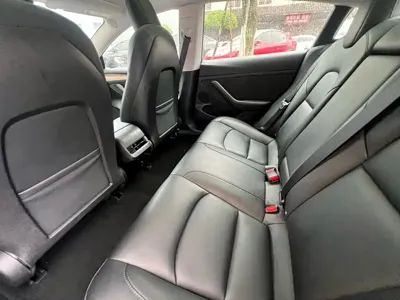 Tesla Model 3 2022, 61000 км, за 132800 CNY - фото 9